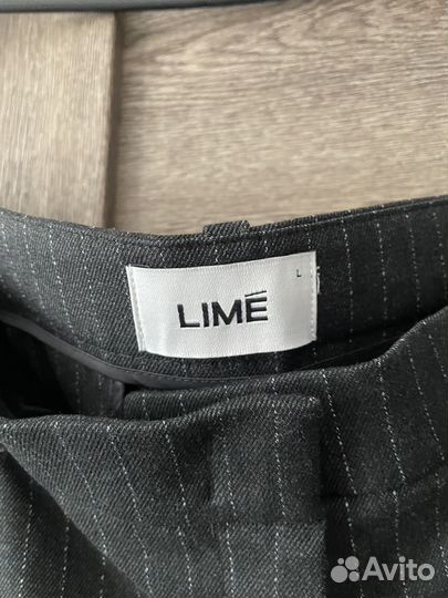 Брючный костюм женский