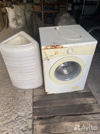 Стиральная машина на запчасти с баком