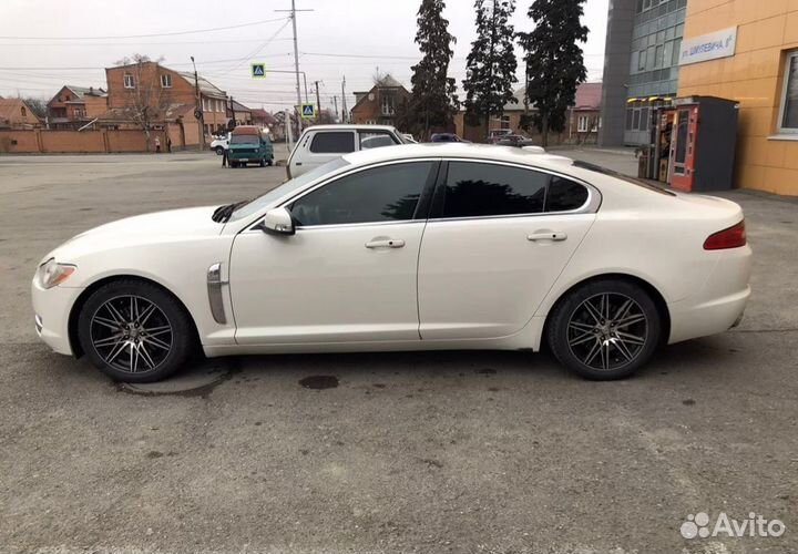 Jaguar XF 4.2 AT, 2008, 200 000 км