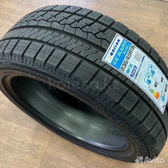 Sailun Ice Blazer Arctic 205/55 R16 94H