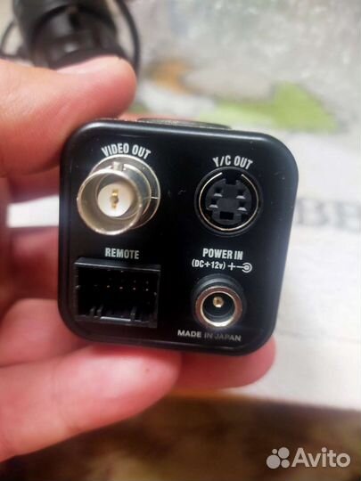 Видеокамера аналоговая с объективом