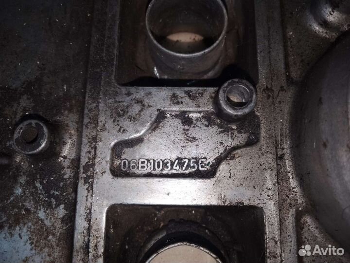 Крышка клапанов Audi, Volkswagen 1,8