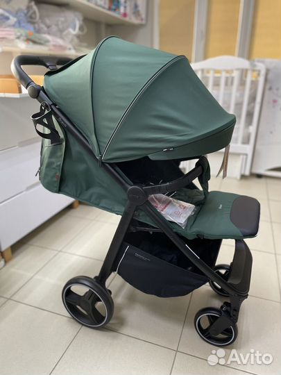 Прогулочная коляска Carrello bravo