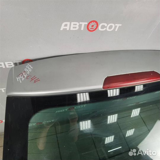 Крышка багажника универсал Skoda Combi Scout