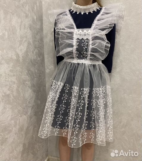 Школьный фартук