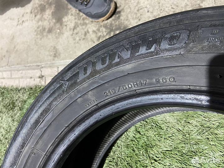 Dunlop Graspic DS3 215/60 R17 96Q