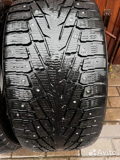 Nokian Tyres Hakkapeliitta 7 SUV 295/40 R21