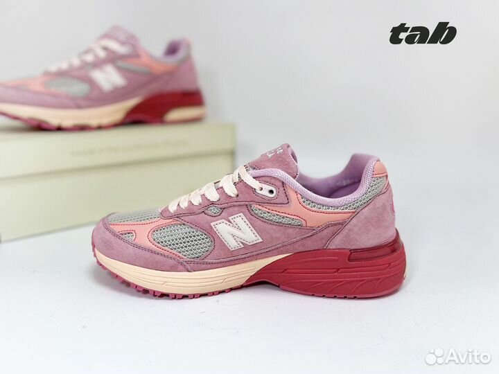 Кроссовки женские New Balance 993 pink