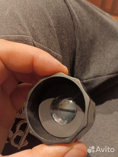 Продаю объектив от фотоувеличителя