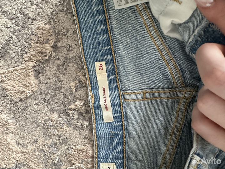 Шорты женские levis