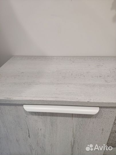 Ручки для мебели накладные