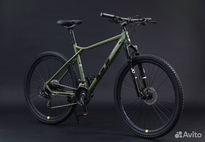 Велосипед горный GT 29-27,5