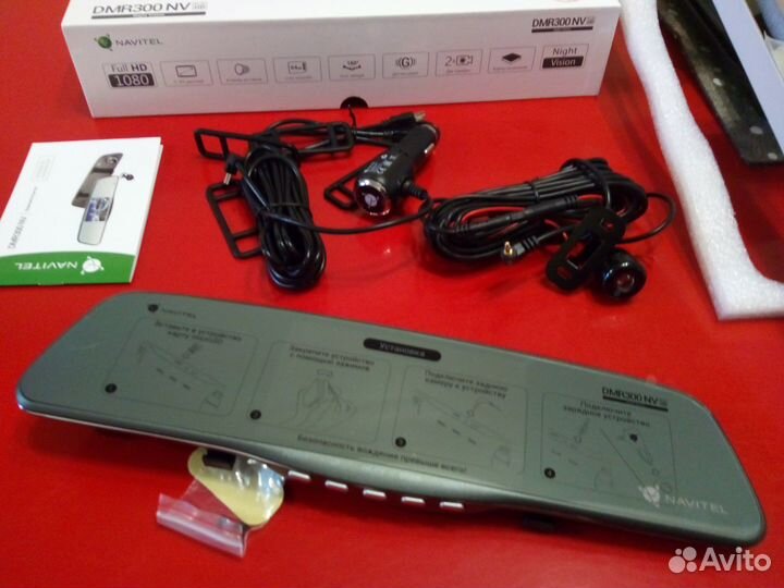 Видеорегистратор Navitel DMR300NV
