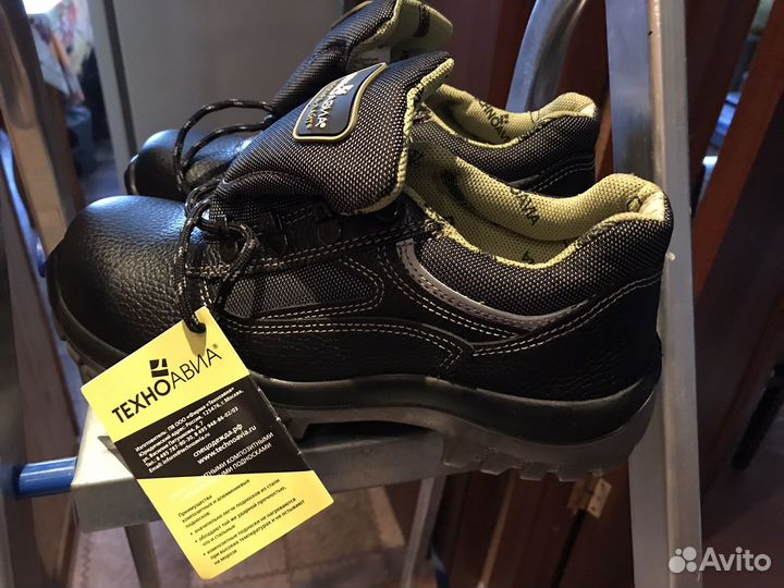 Ботинки рабочие 40 размера, новые