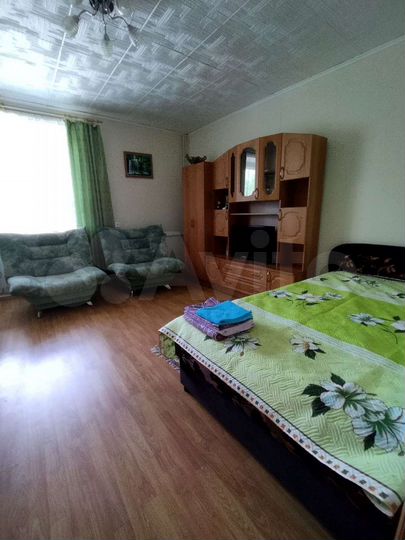2-к. квартира, 50 м², 1/2 эт.