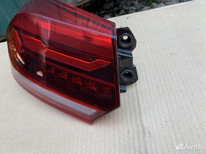 Volkswagen polo 6 (20-н.в) задний фонарь IQ
