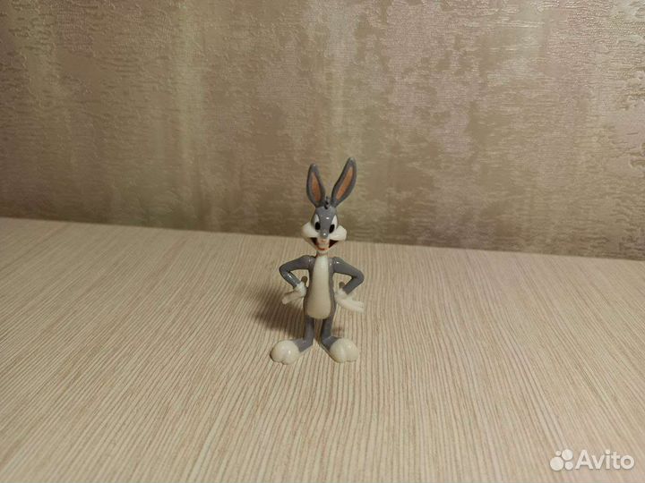 Багз банни игрушка