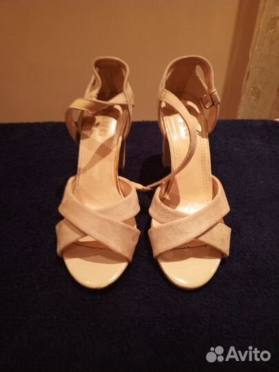 Босоножки женские 39 размер