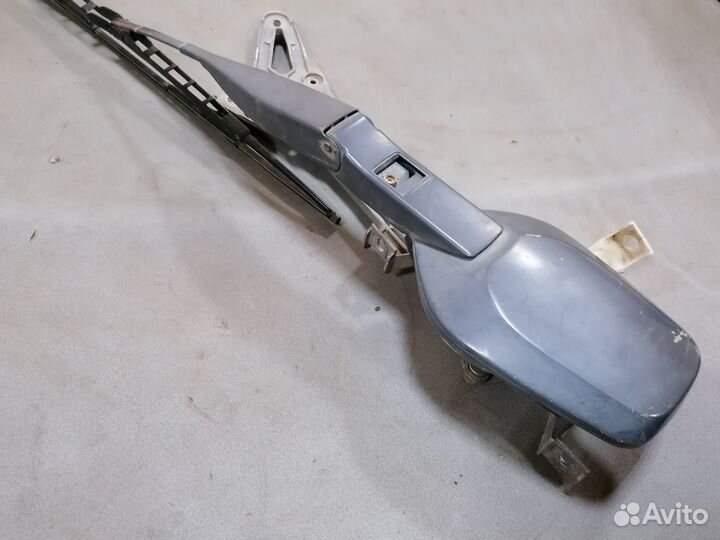 Дворник передний в сборе Mercedes Benz 190 W201