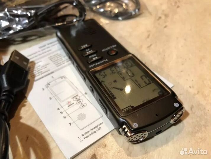 Диктофон 8гб цифровой