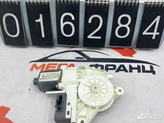 Мотор стеклоподъемника задний левый Peugeot 407