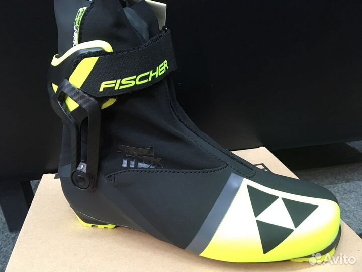 Лыжные ботинки Fischer SpeedMax JR