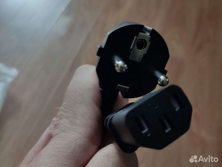 Кабель питания сетевой 10А, 250В. 2х0.75+1х0, 75