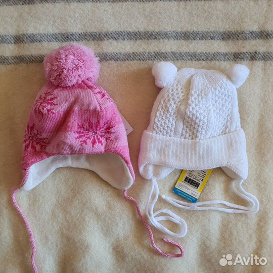 Новая шерстяная шапка для девочки Janus 42-44 см