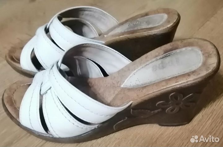 Женские сабо Тофа
