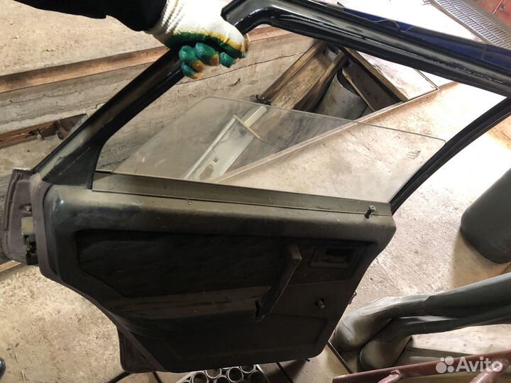 Дверь в сборе на 2109