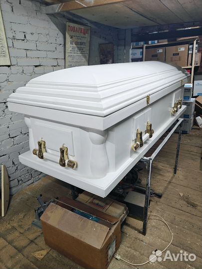 Шкатулка гроб, двухкрышечный люкс