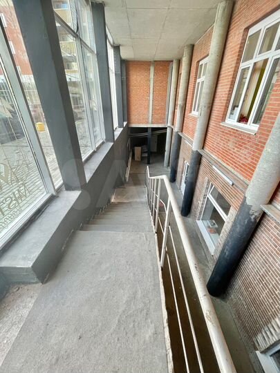 Свободного назначения, 305 м²