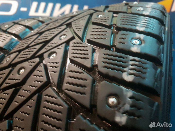 Dunlop SP Winter Ice 02 225/45 R17