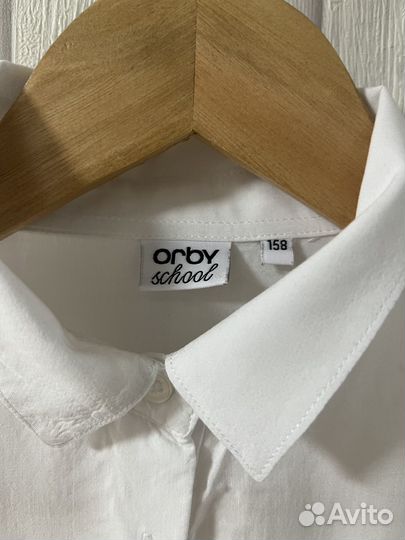 Белая блузка orby