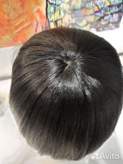 Парик каре чёрный, Германия