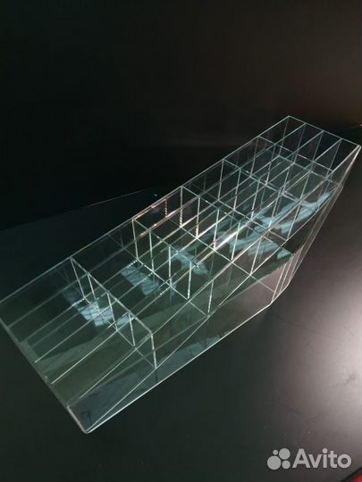 Лазерная резка оргстекла и фанеры