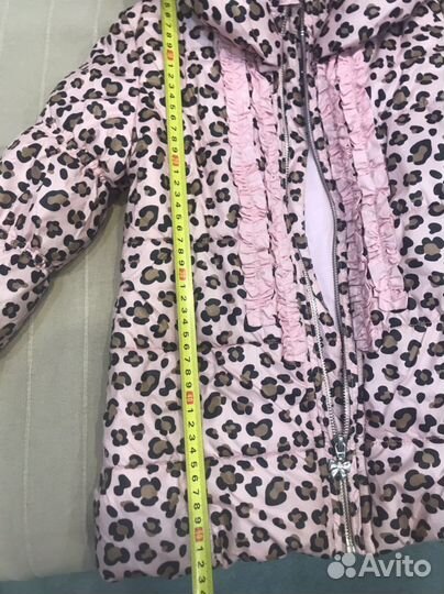 Продам куртку на девочку