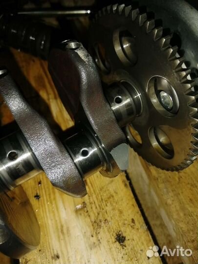 Коленвал, коленчатый вал kawasaki zrx 400