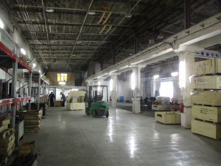 Производство, 1400 м²