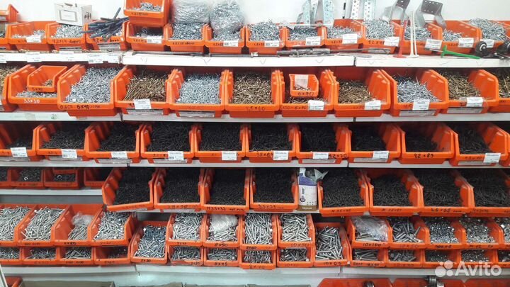 Прокат инструмента и строительных лесов