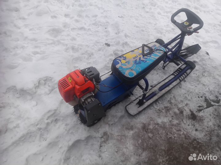 Детский снегокат с мотором бу