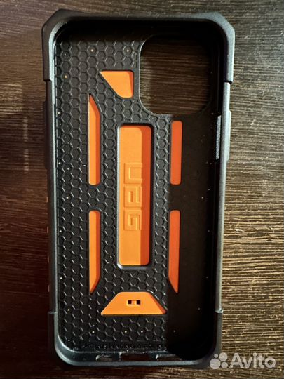 Чехол UAG на iPhone 12/12 pro