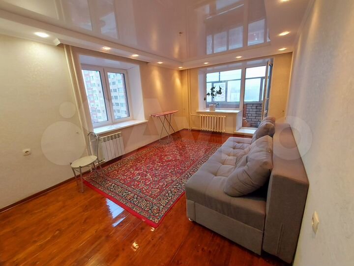 2-к. квартира, 50 м², 6/12 эт.