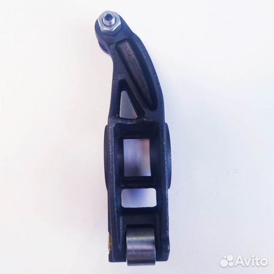 Коромысло выпускного клапана в сборе Cummins ISF 2