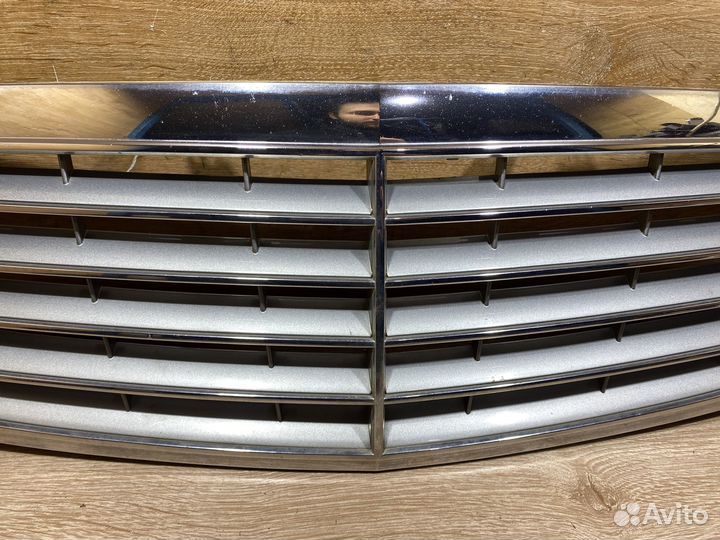 Решетка радиатора Mercedes Benz W211 дорест 130395