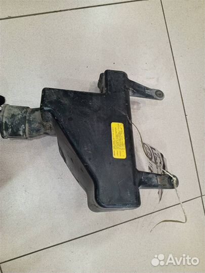 Воздухозаборник (внутри) Hyundai Accent 2000-2012