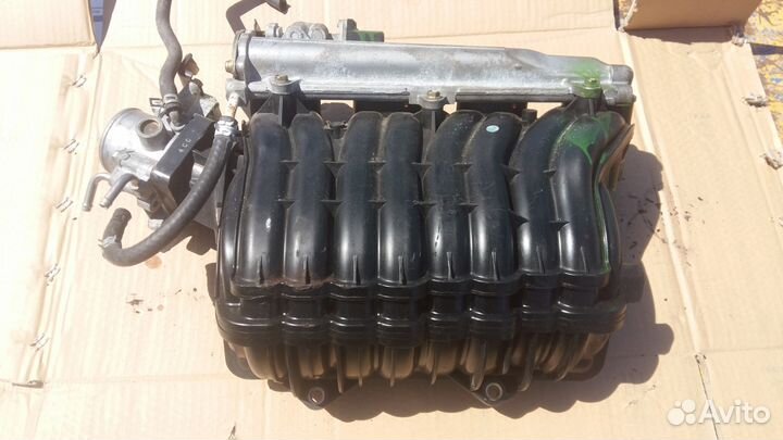 Впускной коллектор Тойота Авенсис Т250 2,0 1azfse