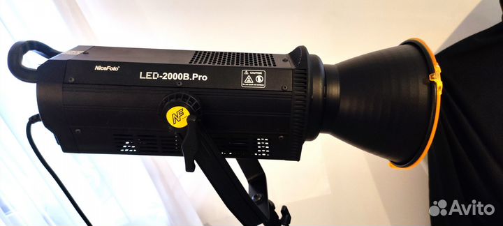 Осветитель Nicefoto LED-2000B.Pro