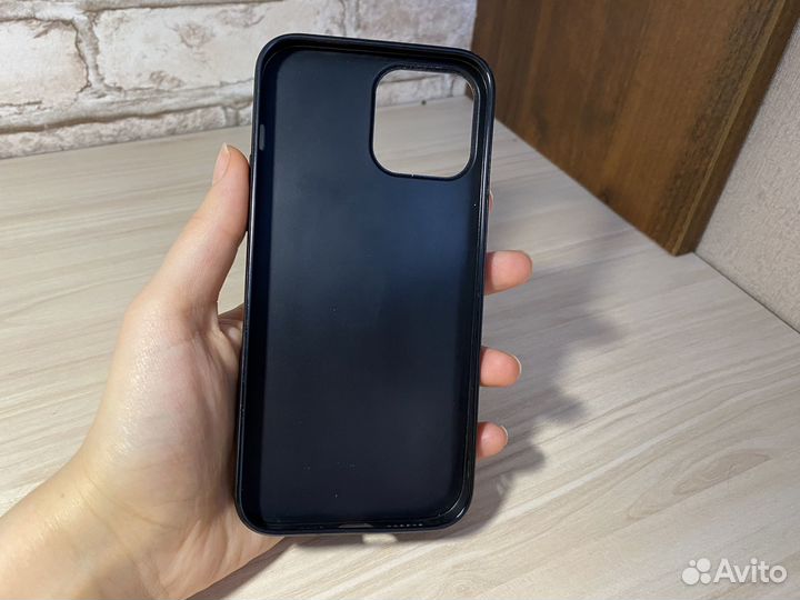 Чехол на iPhone 13 pro max bratz