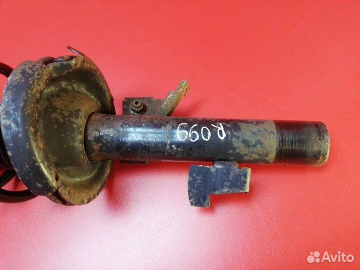 Стойка подвески передняя левая Ford Focus CB4 qqdb